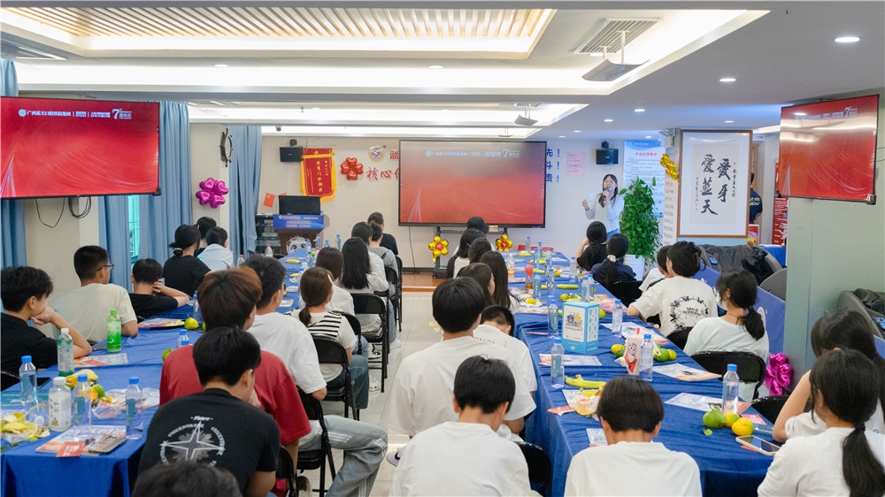 【口腔健康 全身健康】广西群贤技校25级口腔专业9.20全国爱牙日主题活动(图6)