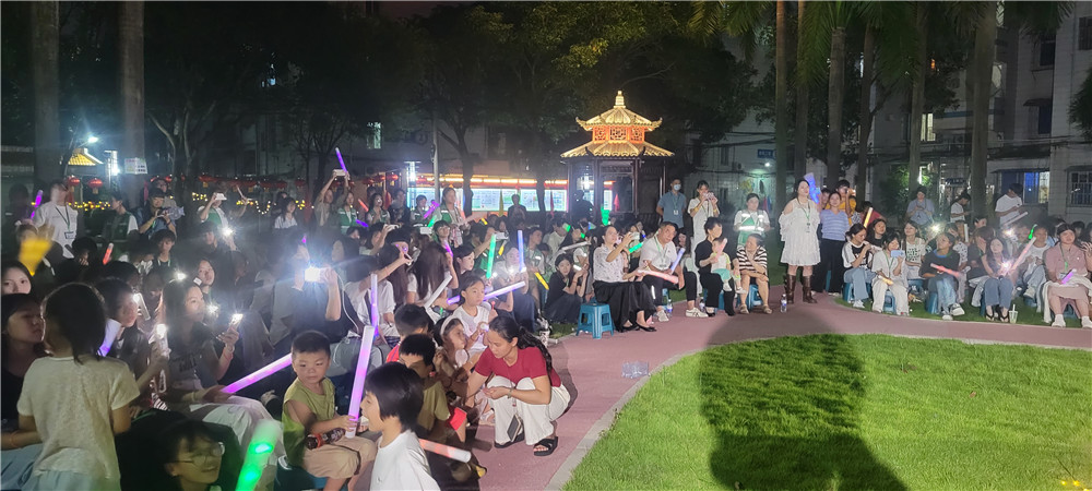 月满中秋 乐动青春——学校迎国庆·庆中秋草坪音乐节火热开唱(图11)