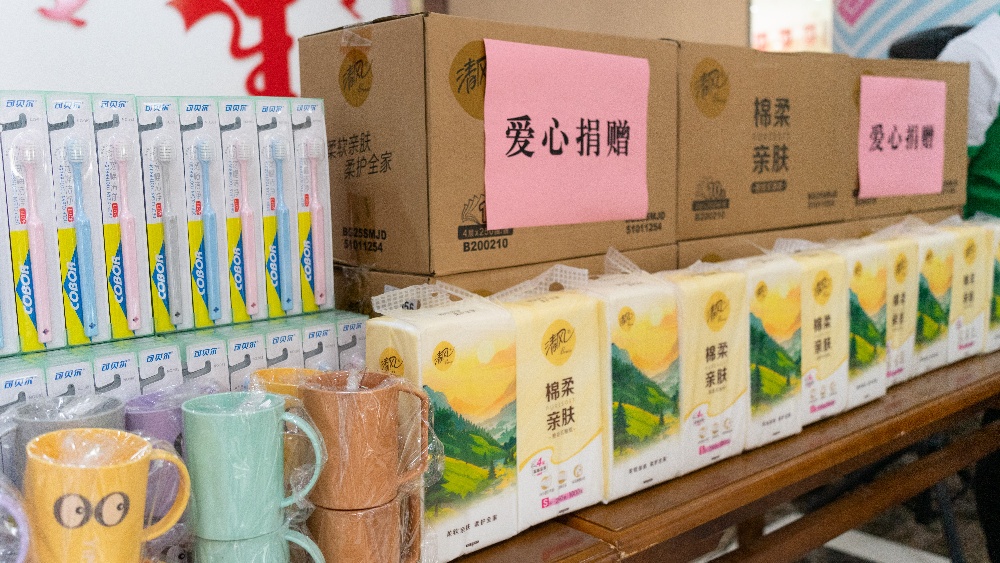 敬老从心开始 助老从我做起 ——我校开展重阳节敬老爱老主题活动(图4)