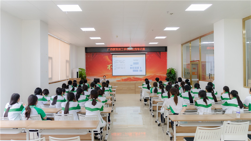 敬老从心开始 助老从我做起 ——我校开展重阳节敬老爱老主题活动(图13)