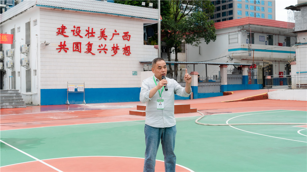 以练筑防 平安校园——学校2025年秋学期消防应急疏散演练圆满完成(图10)