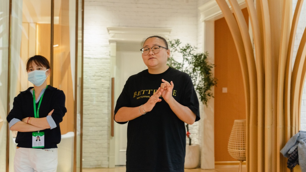 行走的课堂——我校25级护理专业学生到校企合作企业贝加美母婴护理中心开展研学活动(图2)