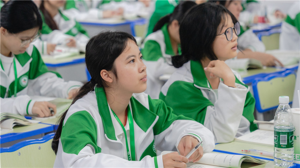 创新赋能课堂，教研共促成长——学校开展语文公开课活动(图3)