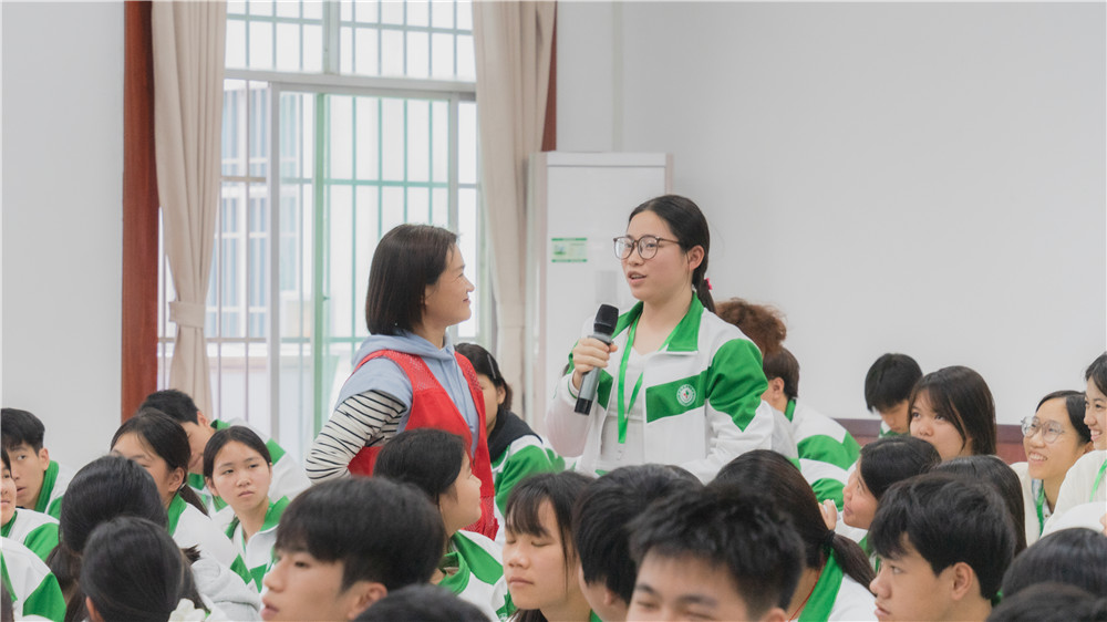 12355，为青春护航 | 团市委到我校开展“青春密码 身心同行”青少年心理健康活动(图5)