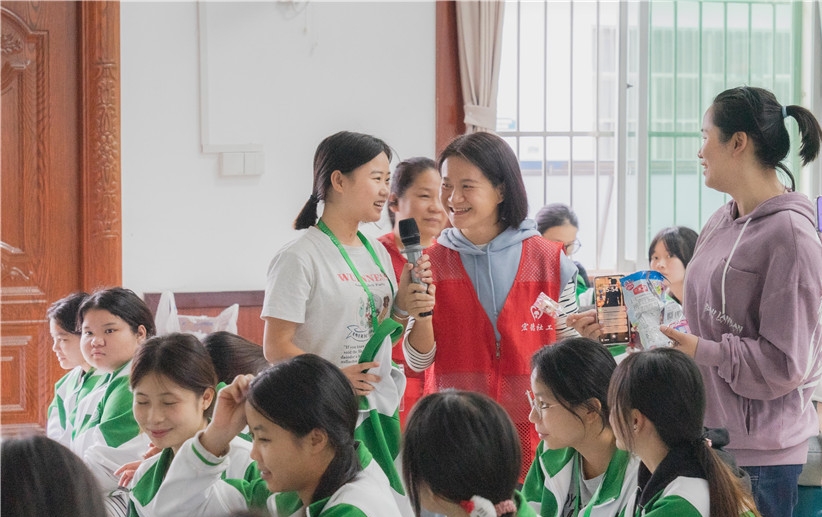 12355，为青春护航 | 团市委到我校开展“青春密码 身心同行”青少年心理健康活动(图4)