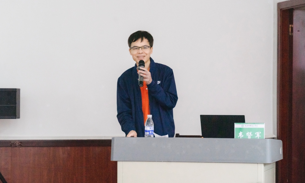 呵护口腔健康 绽放灿烂笑容——我校开设口腔健康大讲堂(图2)